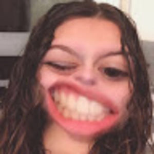 Meet your Posher, Jade